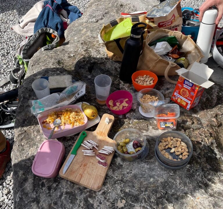 Entre Vieux Briscards et Relève Dorée